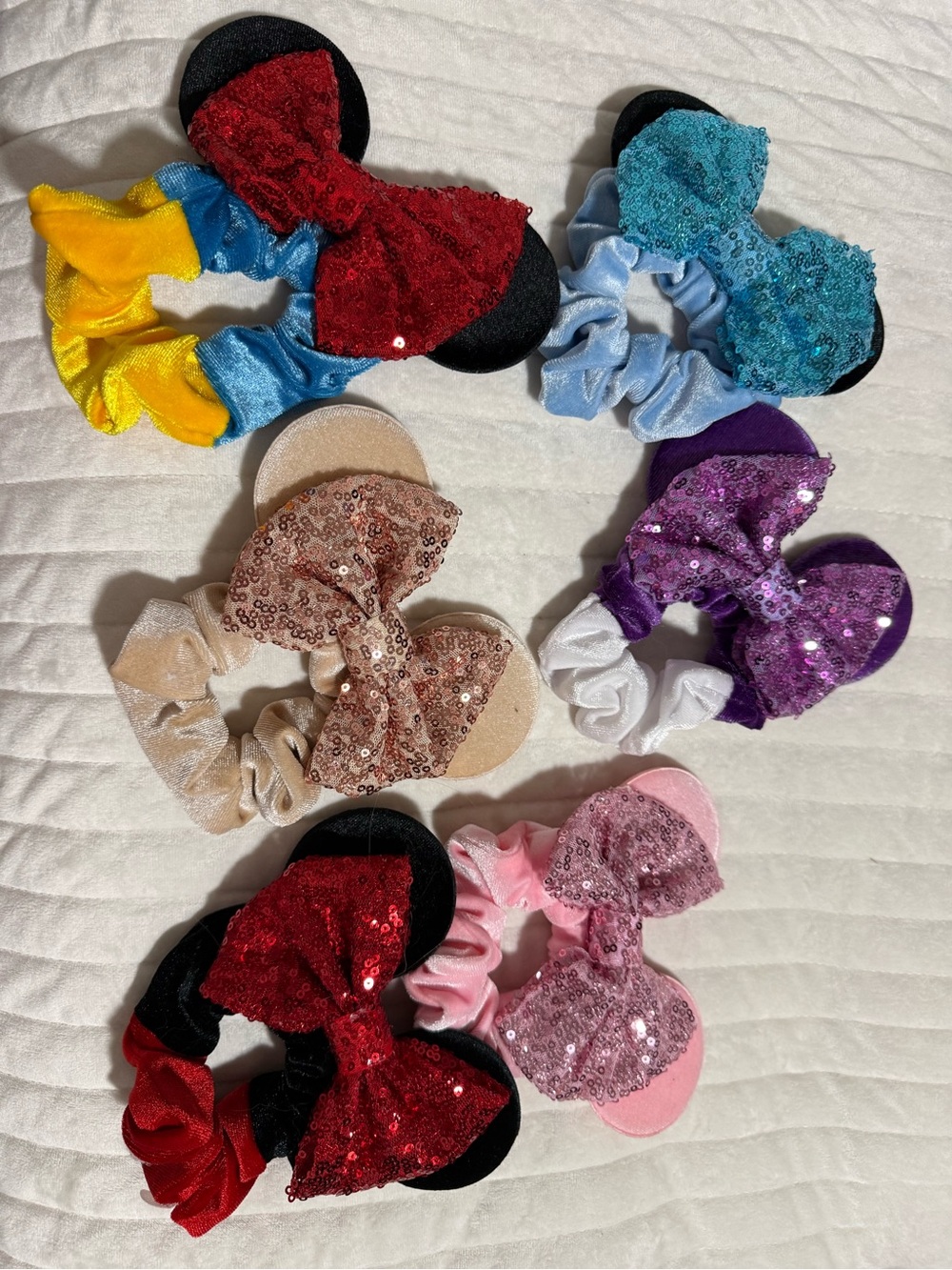 Minnie Mouse–Style Ear Scrunchies – Set of 6